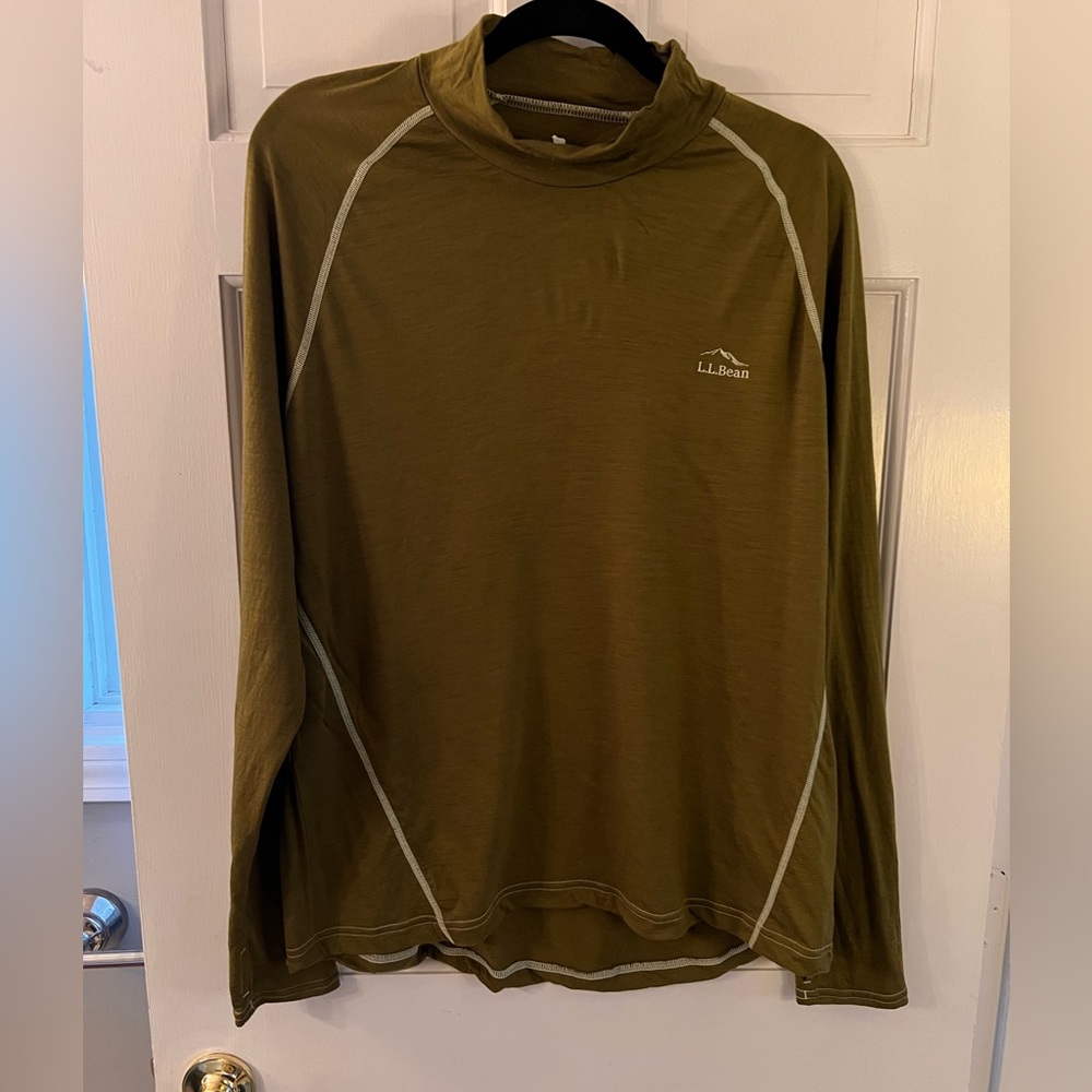 L.L.Bean Men's XL Cresta Ultralight 150 Merino Wool Mock Neck Shirt
